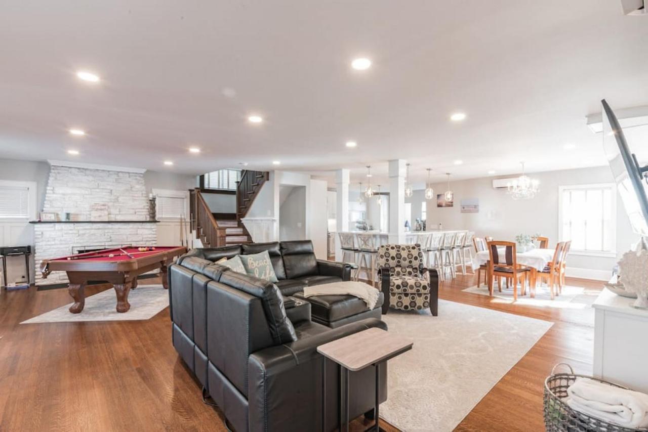 Unit 2 Beach Block Sleeps 20 Ocean Views Ventnor Exterior photo